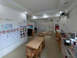 Hougang Street 22 (D19), Shop House #529627911